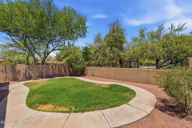 Building Photo - 39518 N White Tail Ln