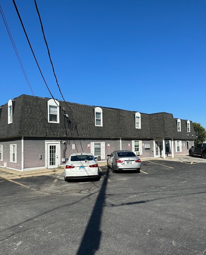 Primary Photo - 1314 N Main St
