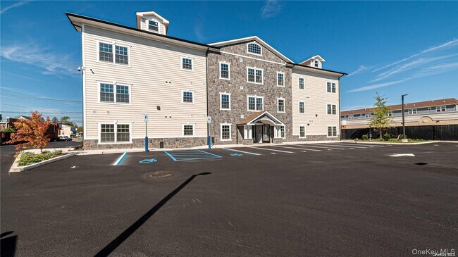 Foto del edificio - 776 Fulton St