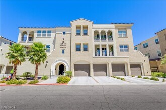 Building Photo - 2555 Hampton Rd