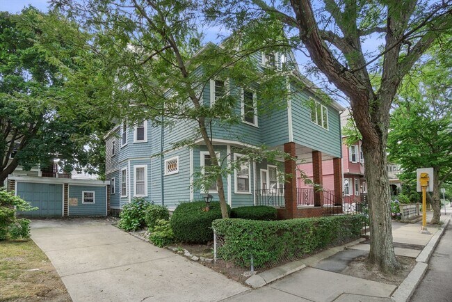Building Photo - 99 Kidder Ave