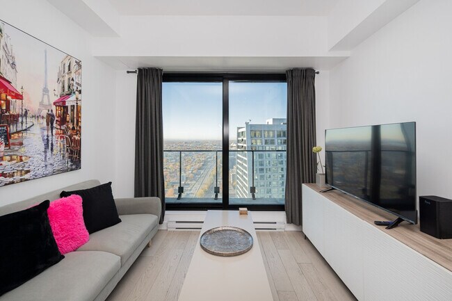 Building Photo - 955 Rue Lucien-L'Allier