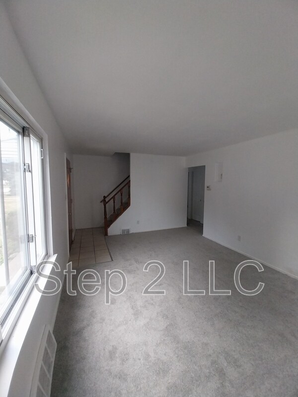 Foto del edificio - 25670 Briardale Ave
