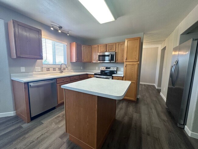 Foto del edificio - 5 Bedroom In Constitution Hills