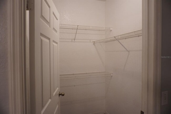 Building Photo - 6005 Westgate Dr