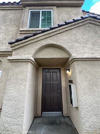 Building Photo - 21165 Gladiolos Way