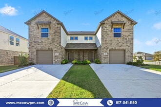 Building Photo - 402 Wrangler Ln