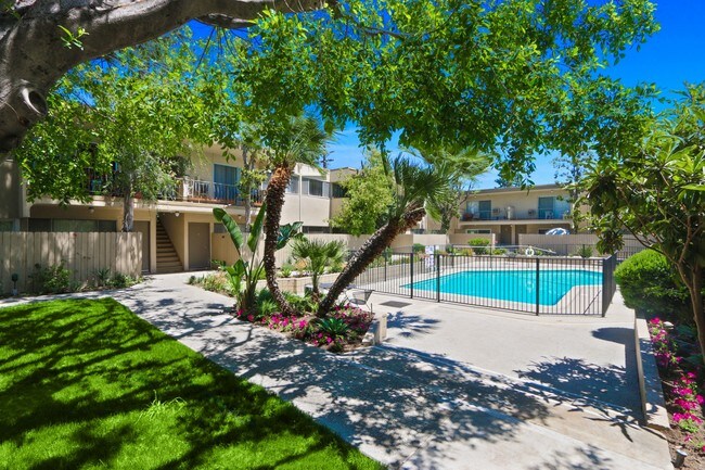 Encino Glen Apartments Ca Building Photo Encino Glen