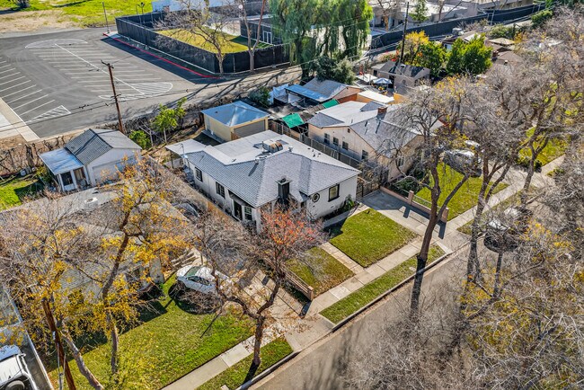 Foto del edificio - 1667 Valencia Ave