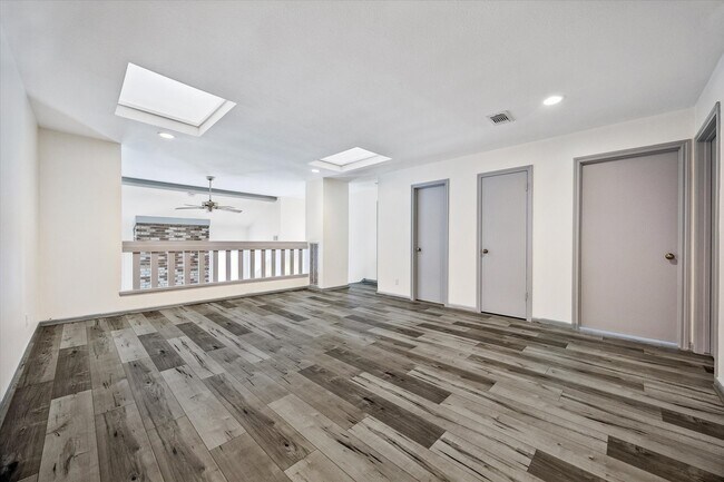 Foto del edificio - 727 Bunker Hill Rd