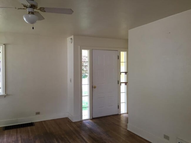 Foto del edificio - 504 Montana Ave