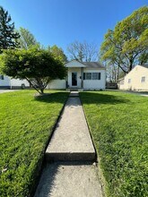 Building Photo - 1415 Potomac Ave