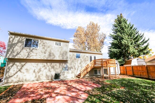 Photo - 10490 Newcombe St House