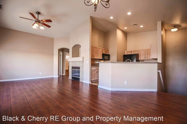 Foto del edificio - 6305 Dan Blocker Ave