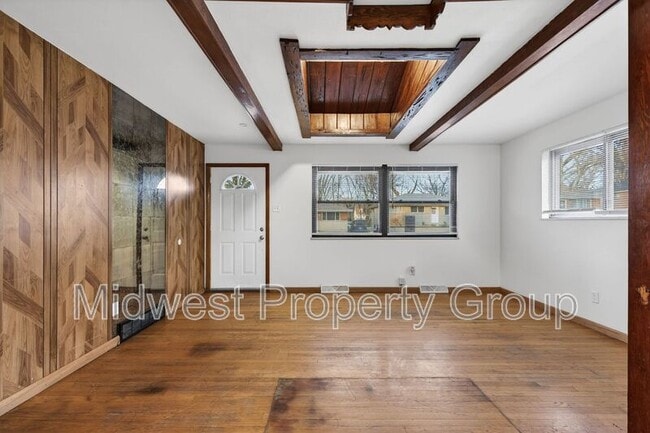 Building Photo - 1156 Cove Ln