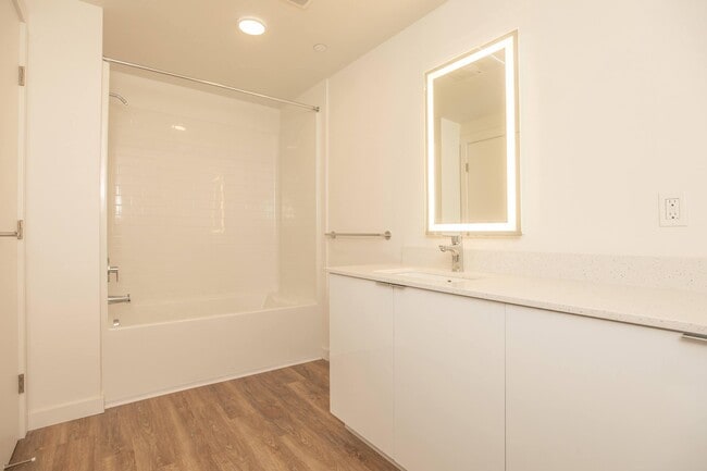 3x2 Bathroom - Mossdale Landing