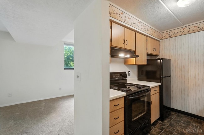 Building Photo - 456 Grand Ave