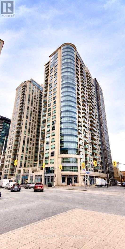 Building Photo - 195 Besserer St
