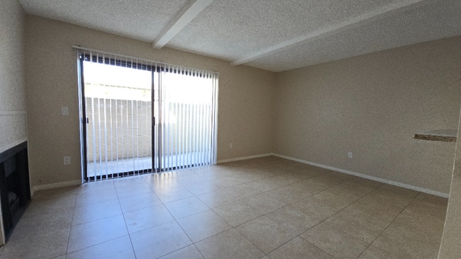 Photo - 2120 Delaware St Apartment