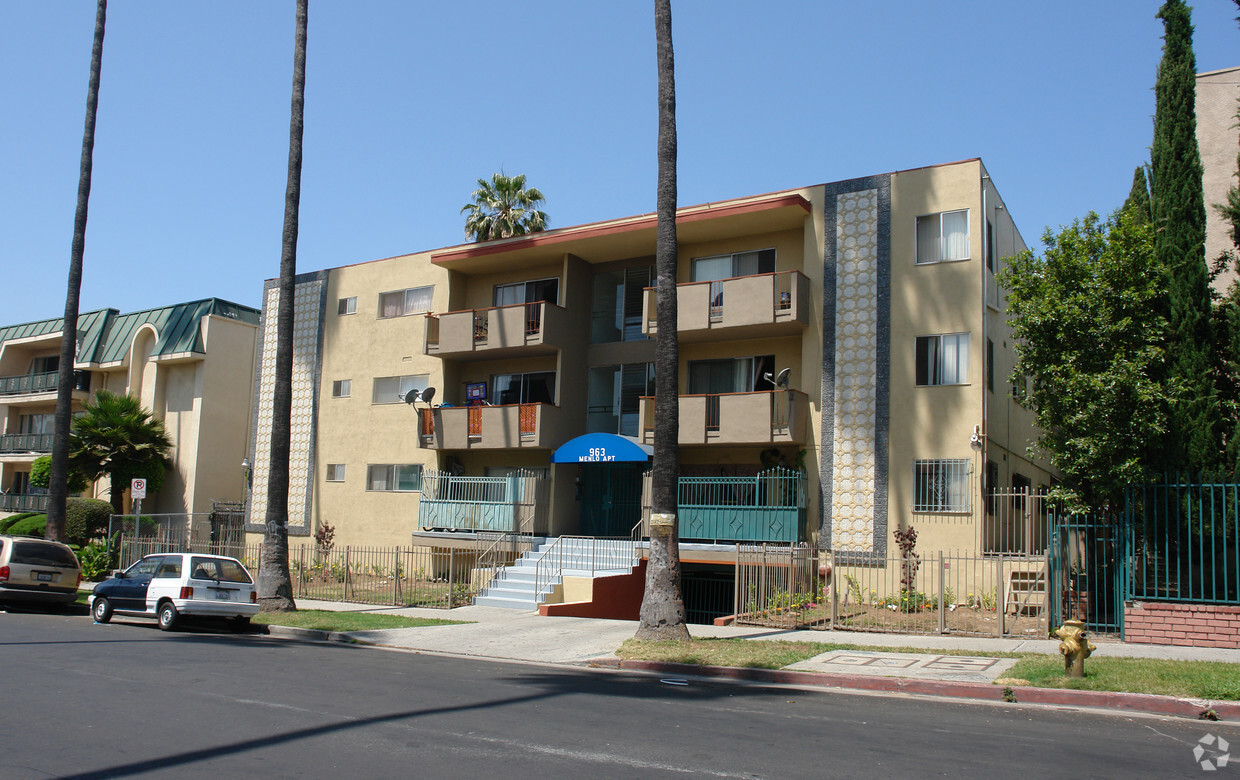 Foto del edificio - Menlo Apartments