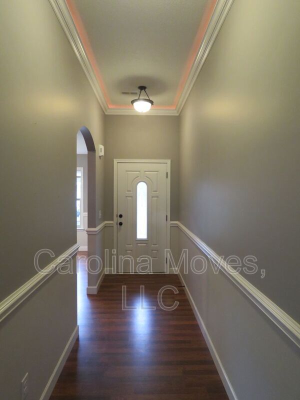 Foto del edificio - 105 Dellwood Dr