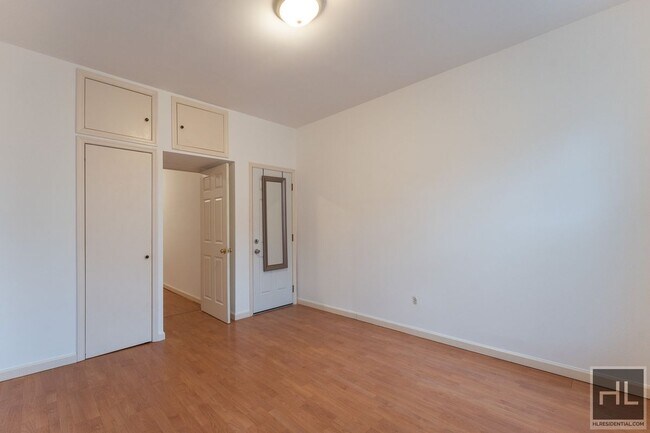 Foto del edificio - 41 STREET