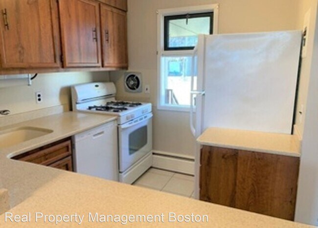 Foto del edificio - 2 br, 1 bath House - 301 Neponset St. Apt. 23
