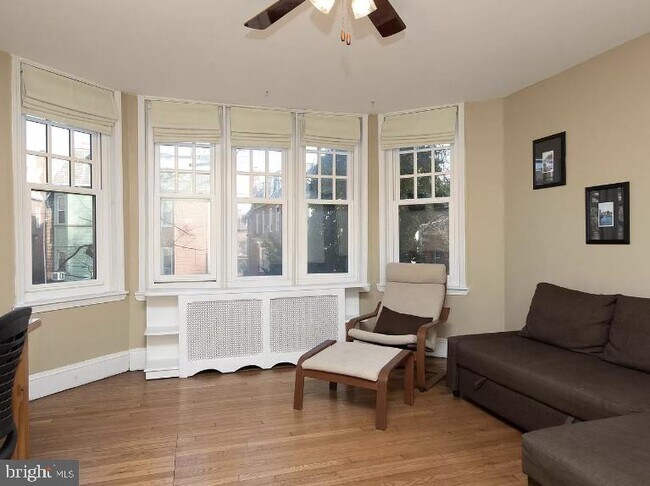 Foto del edificio - 4637 Pine St