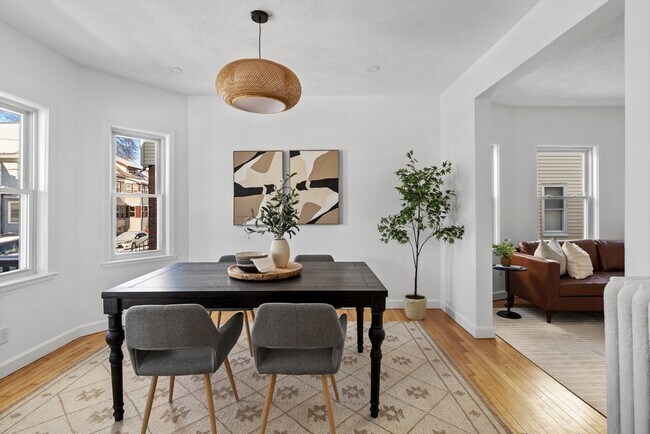 Foto del edificio - 44-46 Pinkham Rd