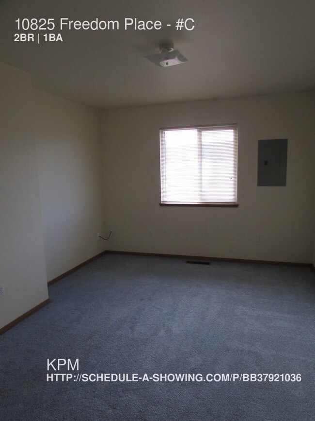 Building Photo - 10825 Freedom Pl