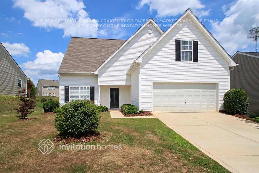 Foto principal - 1124 Crowders Woods Dr