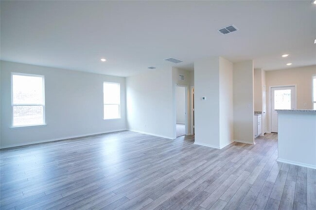 Building Photo - 145 Cocao Ct