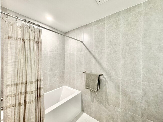 Building Photo - The Millway