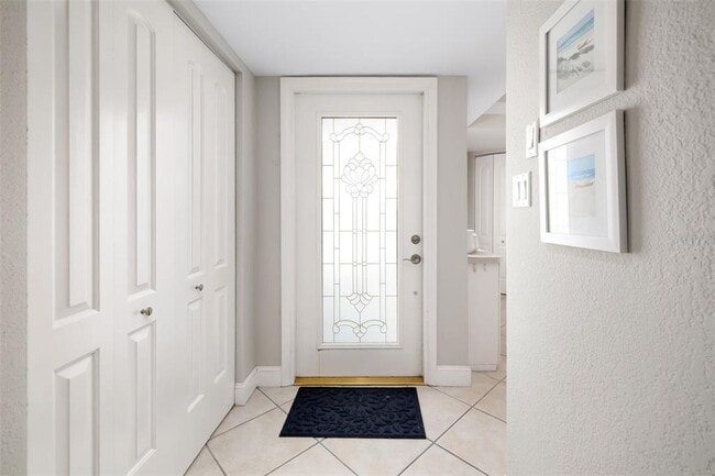 Building Photo - 1770 Benjamin Franklin Dr