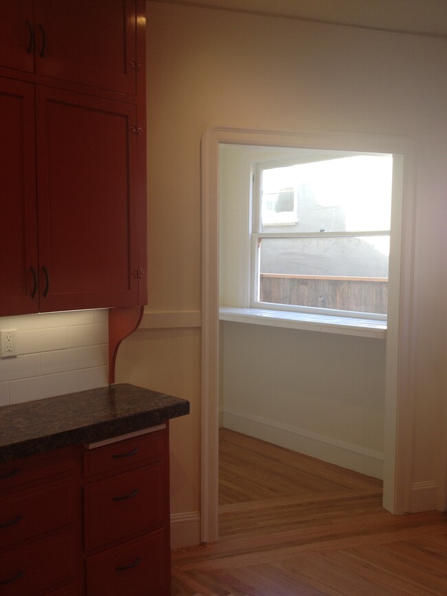 Breakfast nook - 3610 Brighton Ave