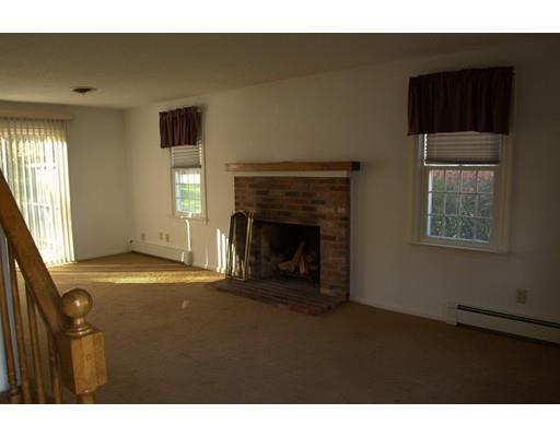 Foto del edificio - 330 Twin Lakes Dr