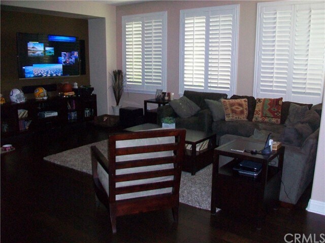 Building Photo - 27 Coronel Pl