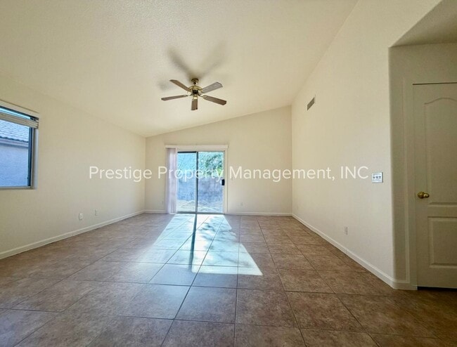 Building Photo - 8067 N Eve Ann Way