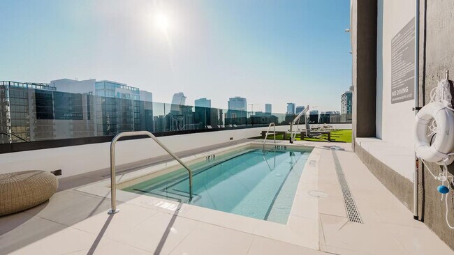 Foto del edificio - 40 NW 3rd St