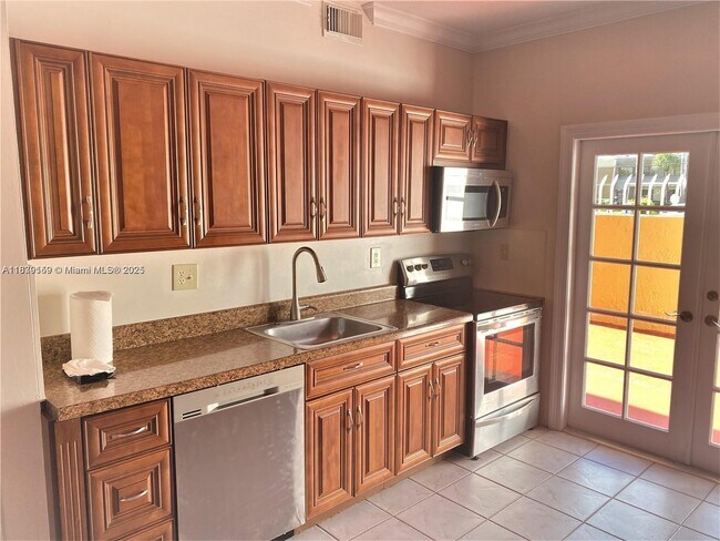 Foto del edificio - 7546 W 20th Ave