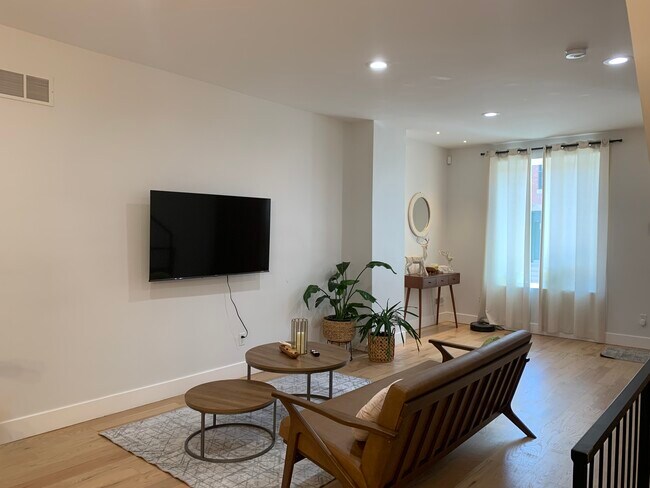 Living room - 2030 S 22nd St