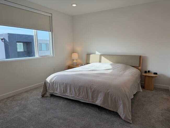 Foto del edificio - 2115 Senita Dr