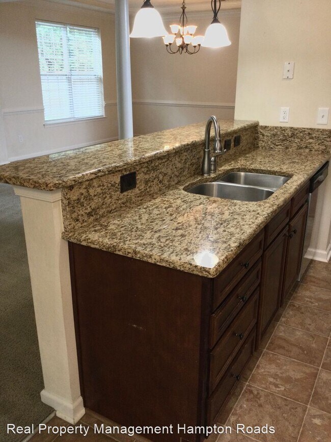 Building Photo - 5 br, 4 bath House - 4156 Bridle Way.