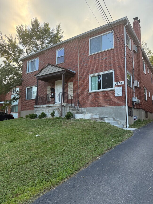 Building Photo - 3638 Northdale Pl