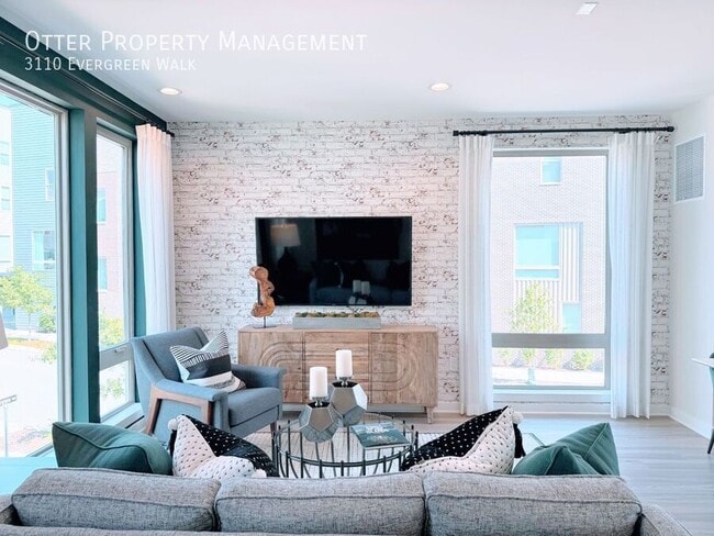 Building Photo - 3110 Evergreen Walk