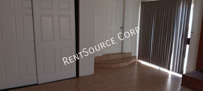 Foto del edificio - 3 Bedroom Home for Rent in Barstow