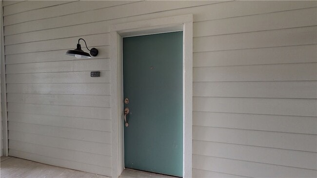 Foto del edificio - 305 W 27th St