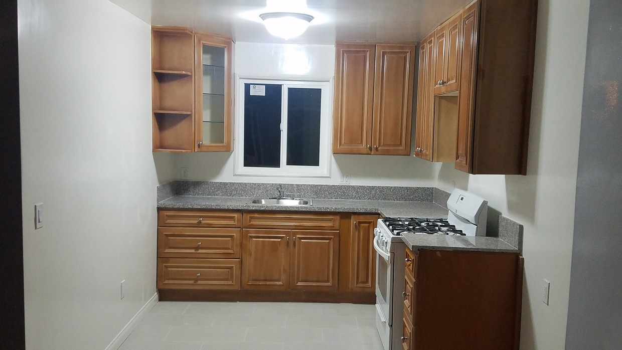 Foto principal - 11561 Sylvan St
