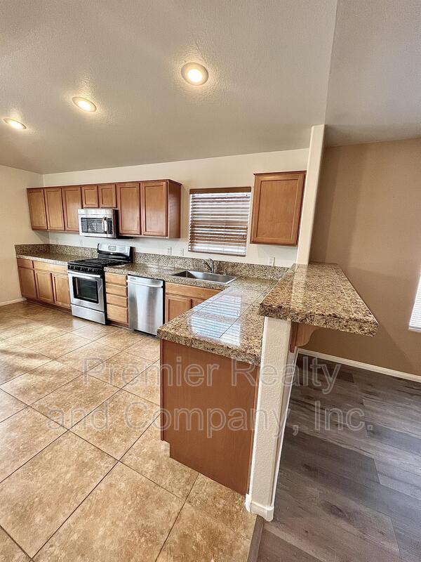 Foto del edificio - 10926 Porto Foxi St