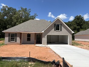 Building Photo - 182 Southgate Dr